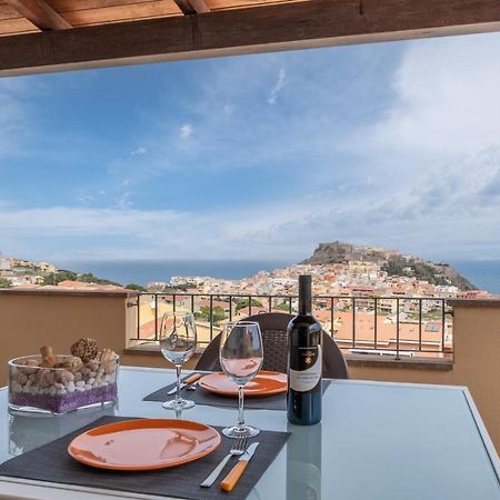 Castelsardo- Elegante Appartamento Vista Mare Bagian luar foto